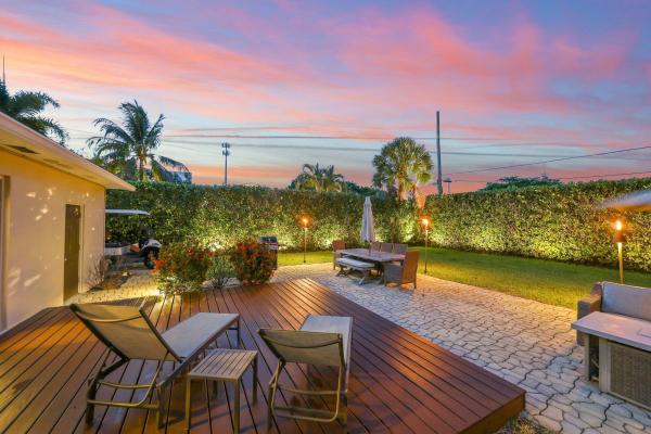 Seacrest Park, 2205 W Pineridge Ct, Delray Beach, Florida 33444, image 2