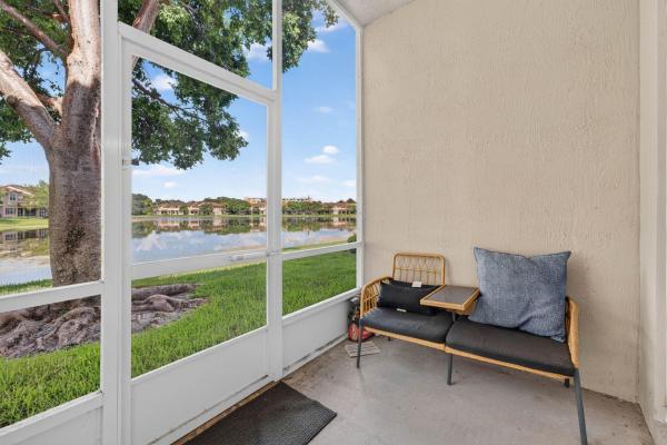 Rolling Hills Golf And Tennis Club, 3355 Lakeside Dr #31, Davie, Florida 33328, image 2