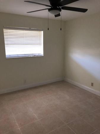 Joe-Ron South, 2530 Pierce St #202, Hollywood, Florida 33020, image 3