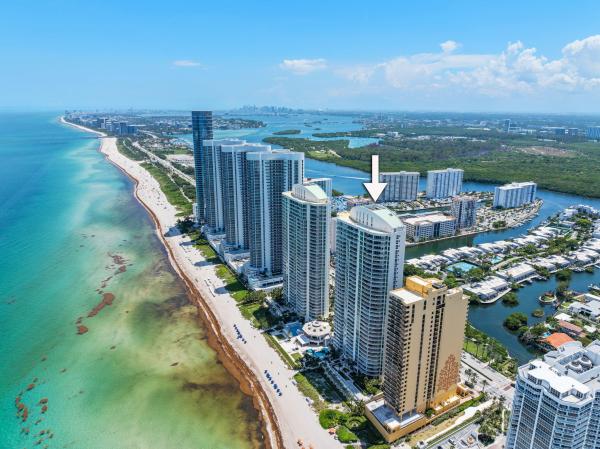 Turnberry Ocean Colony North Tower, 16051 Collins Ave #1902, Sunny Isles Beach, Florida 33160, image 2