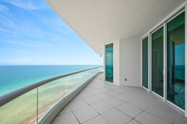 Turnberry Ocean Colony North Tower, 16051 Collins Ave #1902, Sunny Isles Beach, Florida 33160, image 1