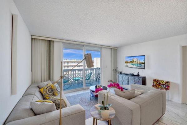 Meadowbrook Towers, 401 NE 14th Ave #705, Hallandale Beach, Florida 33009, image 3