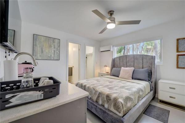 Almar Estates, 50 NE 30th Ct #1-2, Wilton Manors, Florida 33334, image 1
