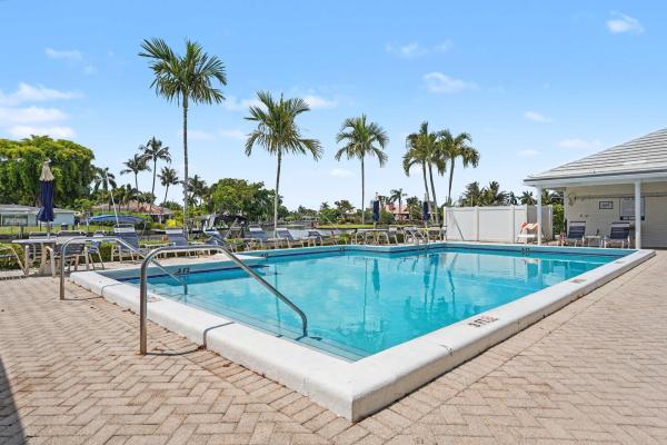 130 Cypress Club Dr #309, Fort Lauderdale, Florida 33060, image 1