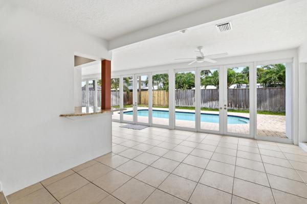 Forest Hills, 701 SW 27th Pl, Boynton Beach, Florida 33435, image 2