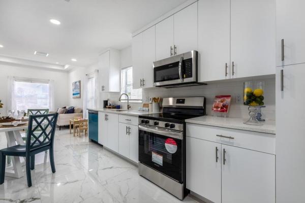 Cherry Hills, 425 NW 13th Ave, Boynton Beach, Florida 33435, image 1