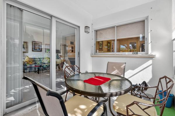 Tamberlane, 5580 Tamberlane Cir #133, Palm Beach Gardens, Florida 33418, image 2