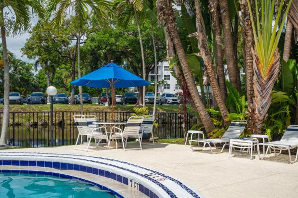 Manor Grove Village, 119 NE 19th Ct #118G, Wilton Manors, Florida 33305, image 1