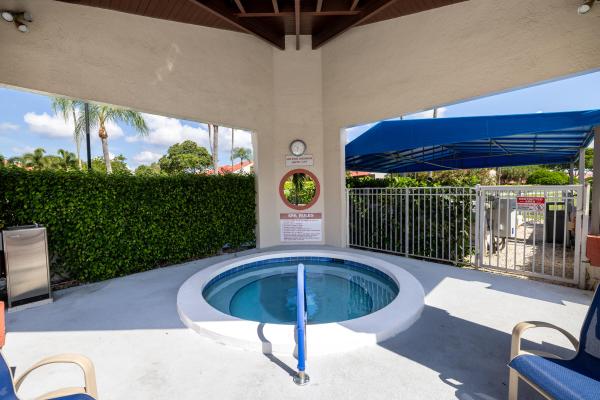 The Lexington Club Villas, 7681 Lexington Club Blvd #D, Delray Beach, Florida 33446, image 1