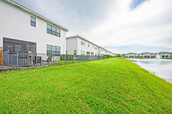 8697 Corvus Dr, Lake Worth, Florida 33467, image 3