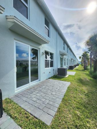 Tidewater, 629 Salisbury Cir, Fort Pierce, Florida 34982, image 2