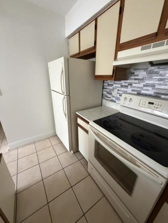Royal Poinciana, 1285 SW 46th Ave #2709, Pompano Beach, Florida 33069, image 3