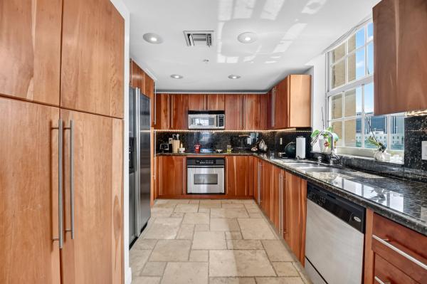 610 Clematis, 610 Clematis St #424, West Palm Beach, Florida 33401, image 1