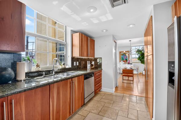610 Clematis, 610 Clematis St #424, West Palm Beach, Florida 33401, image 1