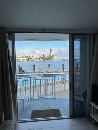 Hillsboro Shores Executive Club, 2508 Bay Dr #110, Pompano Beach, Florida 33062, image 3