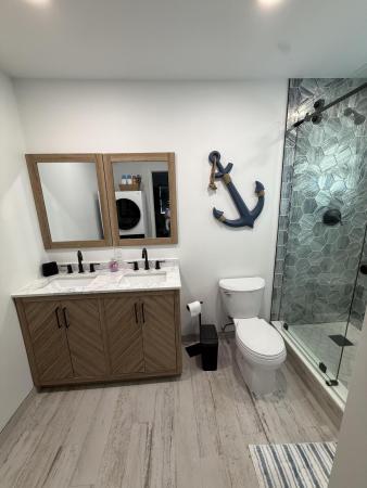 Eastwind, 370 Wilma Cir #6, Riviera Beach, Florida 33404, image 3
