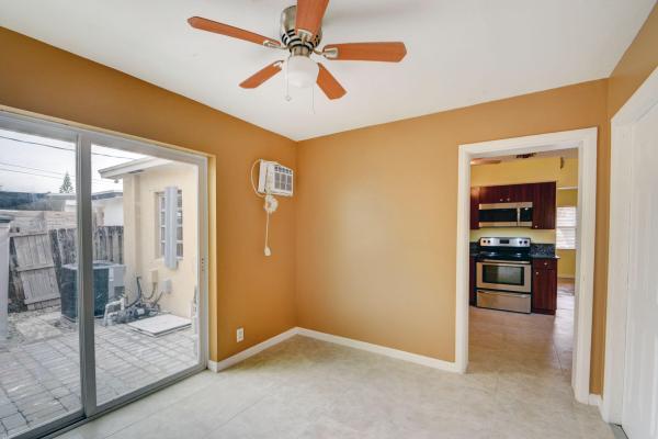 Lantana Residential, 511 Minnesota St, Lantana, Florida 33462, image 3