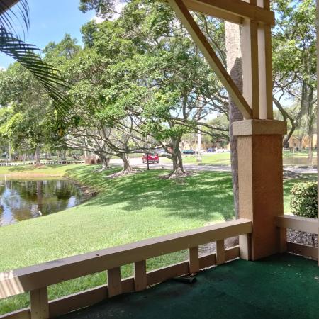 4759 Via Palm Lks #305, West Palm Beach, Florida 33417, image 2