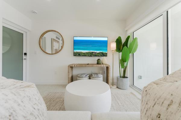 1075 Spanish River Rd, Boca Raton, Florida 33432, image 1