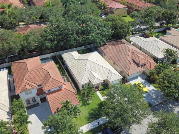 Poinciana Parc, 14013 N Cypress Cove Cir, Davie, Florida 33325, image 2