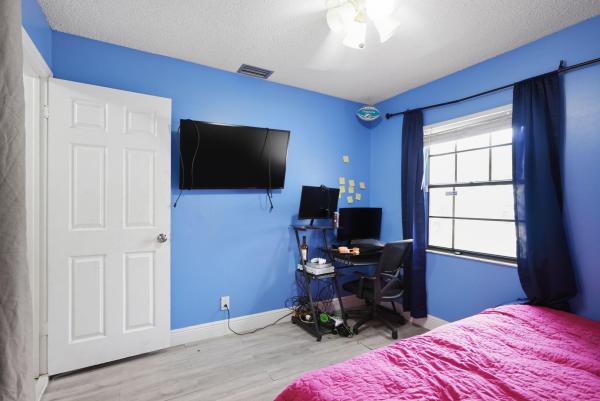 North Lauderdale Estates, 1301 SW 75th Ave, North Lauderdale, Florida 33068, image 2