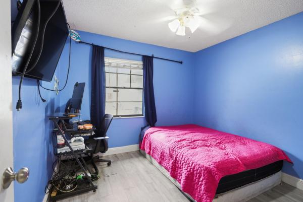 North Lauderdale Estates, 1301 SW 75th Ave, North Lauderdale, Florida 33068, image 1