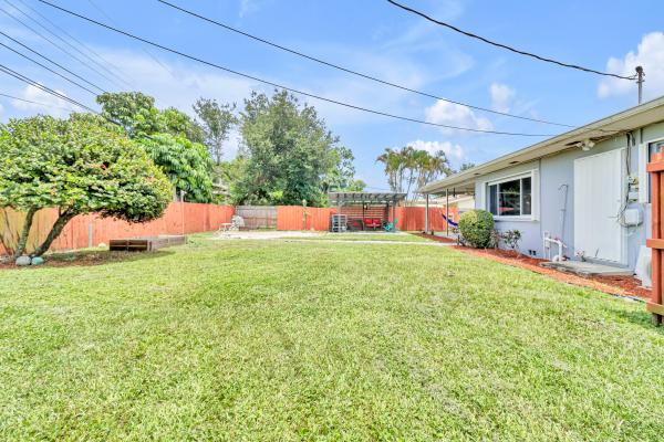 4171 Waterway Dr, Lake Worth, Florida 33461, image 2