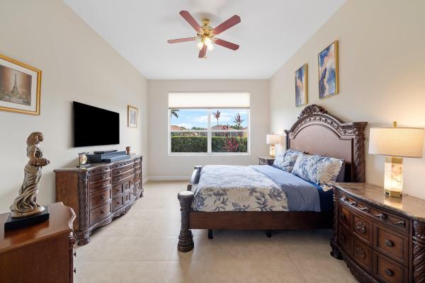 Buena Vida, 8769 Via Grande E, Wellington, Florida 33411, image 3