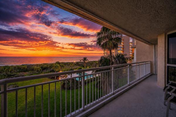 Hibiscus By The Sea, 3880 N Highway A1a #402, Fort Pierce, Florida 34949, image 2
