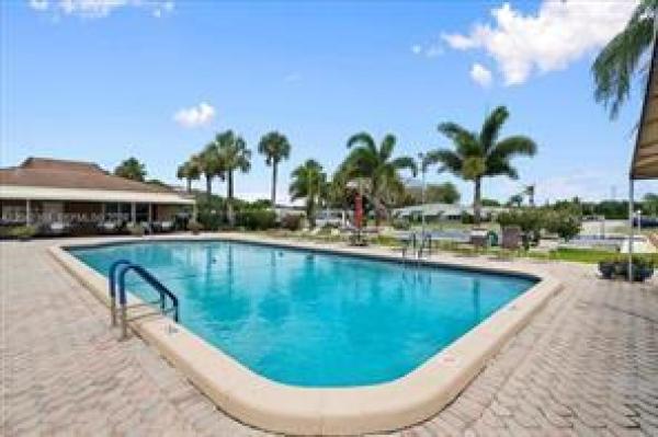 185 High Point Ter E #B, Delray Beach, Florida 33445, image 3