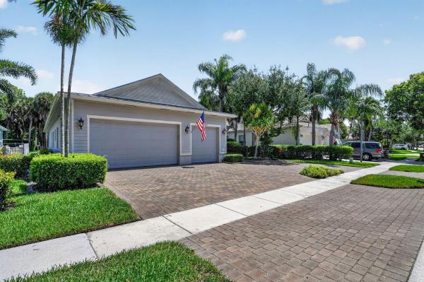 9377 Madewood Ct, West Palm Beach, Florida 33411, image 2