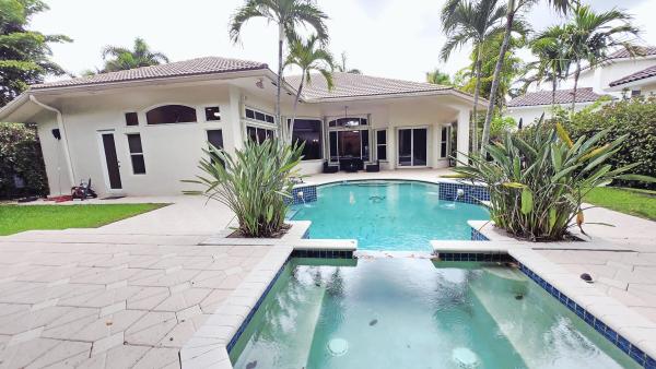 Hawks Landing, 11065 Canary Island Ct, Plantation, Florida 33324, image 3