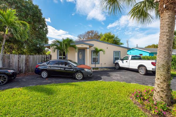 Bowers Park, 124 SW 10th Ave, Boynton Beach, Florida 33435, image 1