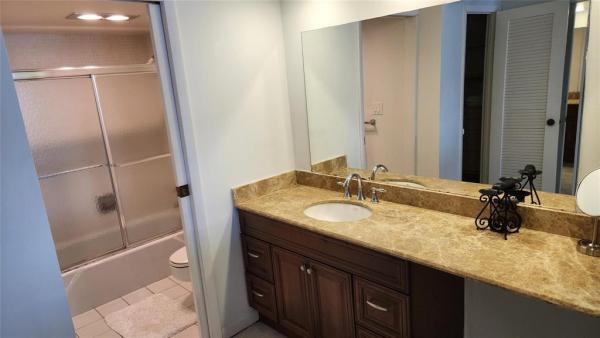 Parliament House, 405 N Ocean Blvd #1507, Pompano Beach, Florida 33062, image 2