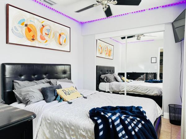 Heritage Homes, 7161 Sheridan St, Hollywood, Florida 33024, image 3