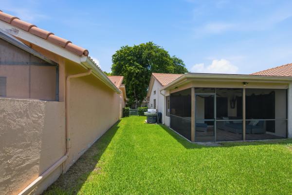 Laguna At Mission Bay, 10577 Mendocino Ln, Boca Raton, Florida 33428, image 3