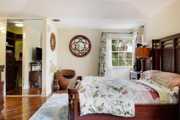 Classics At Bear Lakes, 2070 Chagall Cir, West Palm Beach, Florida 33409, image 2