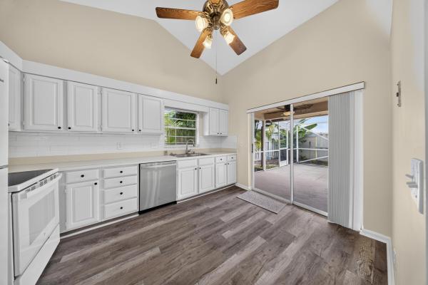 Eagle Ridge At Indian Creek, 119 Adobe Cir, Jupiter, Florida 33458, image 3