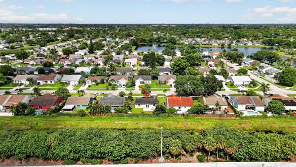 5258 Canal Cir W, Lake Worth, Florida 33467, image 2