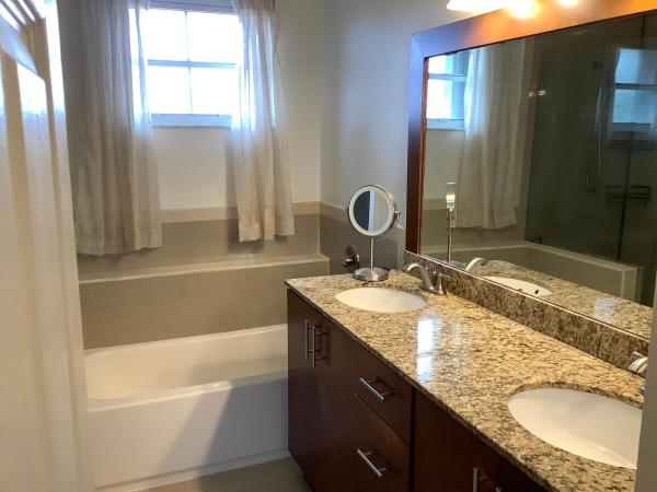 Lakes Of Newport, 7330 NW 1st Pl, Plantation, Florida 33317, image 2