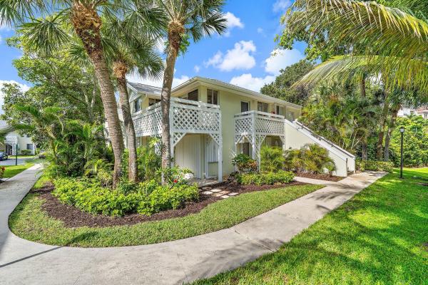 Plantation Villas At Jupiter Bay, 353 S Us Highway 1 #B8, Jupiter, Florida 33477, image 2