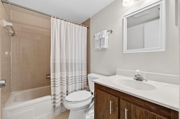 Deauville Village, 6600 S Oriole Blvd #2050, Delray Beach, Florida 33446, image 2