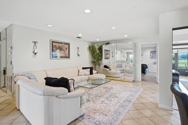 Forest Grove Patio Homes At Indian Spring, 5896 Forest Grove Dr #4, Boynton Beach, Florida 33437, image 2