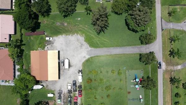 Kangaroo, 15730 SW 56th St, Southwest Ranches, Florida 33331, image 3