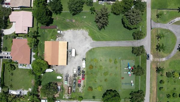 Kangaroo, 15730 SW 56th St, Southwest Ranches, Florida 33331, image 2