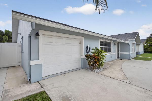 Palm Beach Gardens No HOA, 4361 Fuschia Cir N, Palm Beach Gardens, Florida 33410, image 2