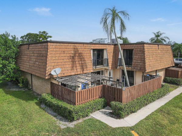 Sherwood Lakes, 2406 24th Ln, Greenacres, Florida 33463, image 1