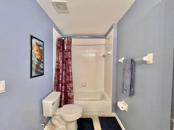 Anthony Groves, 137 Canterbury Pl, Royal Palm Beach, Florida 33414, image 2