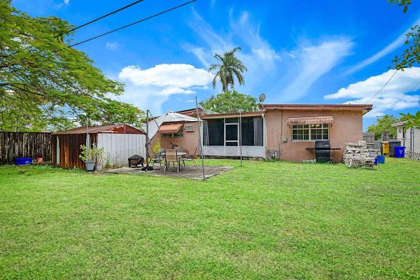 Palm Beach Colony, 764 Camellia Dr, Royal Palm Beach, Florida 33411, image 3