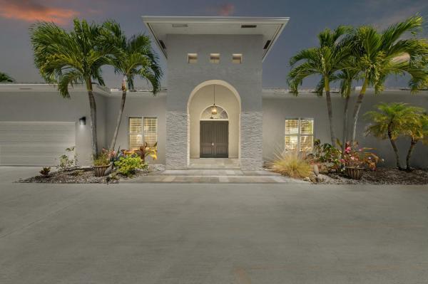 The Acreage, 15503 Temple Blvd, Loxahatchee, Florida 33470, image 1